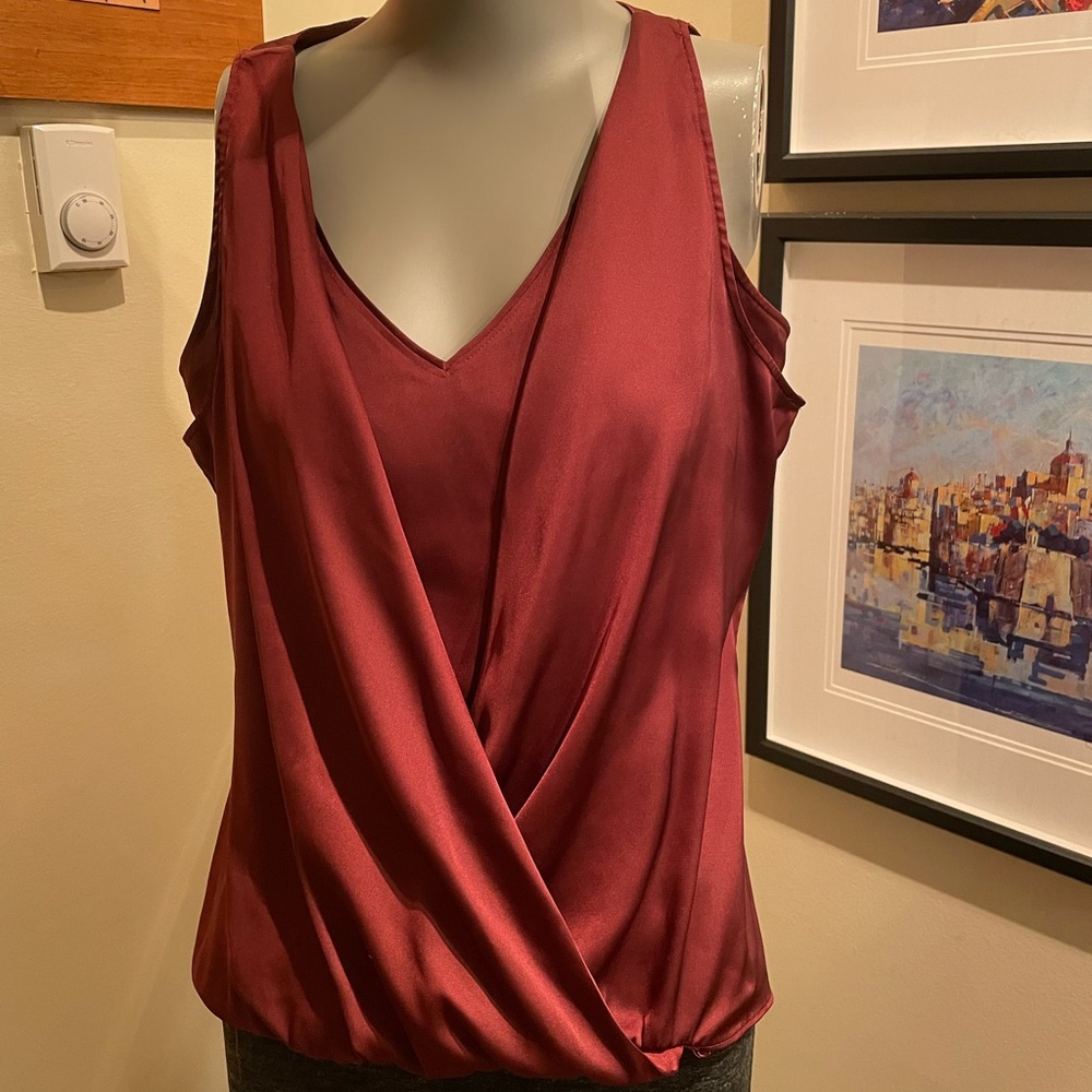 White House Black Market top